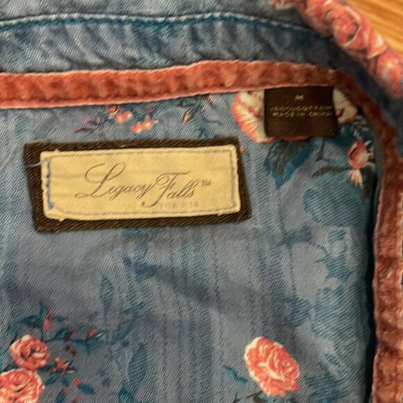 Legacy Falls snap top size medium 3/4 Sleeve Floral Denim Blouse - Picture 5 of 6